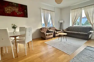 Cozy 2 Rooms Apartment