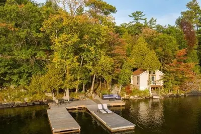 Image de Relax at Lake Joseph-Kayak, Sup, Dock, Bbq, Swim