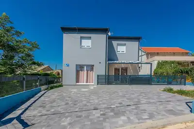 Image de Modern villa for 8-10 persons | Heated pool | Fully equipped