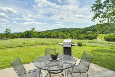 Image de Valley Views, Bbq grill, work friendly space