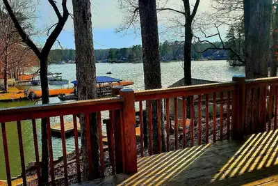 Image de Simply At The Lake Jackson, Ga