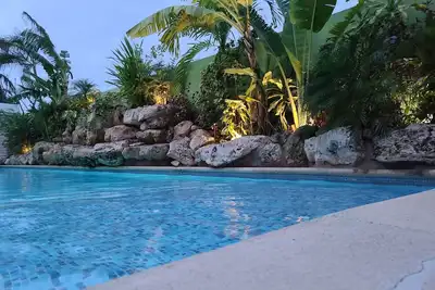 Image de Steps  from the beach 3-bedroom plus loft bedroom townhome, WiFi, Ac & roof top.