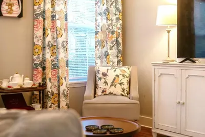 Image de The Tea Cottage•Stylish•Rain Shower•Location