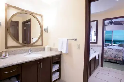 Image de Marriott's Maui Ocean Club 2 Br Oceanfront Villa\n\n
