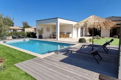 Image de magnifique villa à louer à porto vecchio