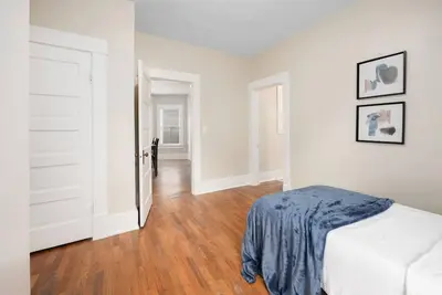 Image de ~Tranquil Retreat~ Centrally located!