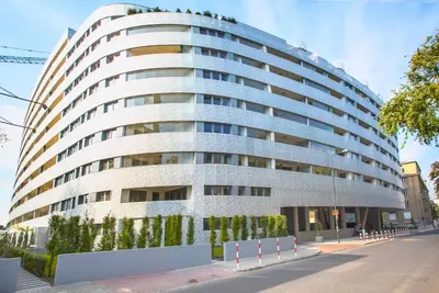 Lovely 2-bedroom apartment in the heart of Warsaw with WiFi