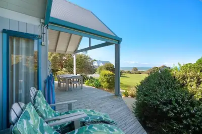 Image de Absolute Beach Frontage\nSelf Contained Cottages\nFully equipped for your holiday