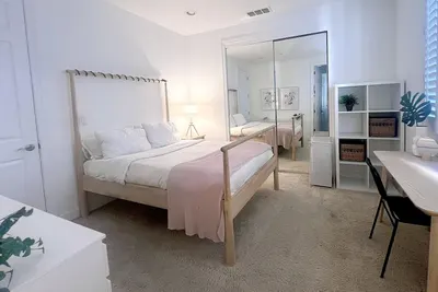 Image de Cozy 3-bedroom house in gorgeous Richmond with WiFi