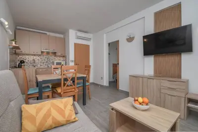 Image de Appartement Maya (114421-A1) - Necujam - île de Solta