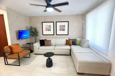Image de Moderna casa cerca del malecón by Gpsrentas