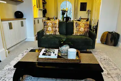 Image de Lexden on Brilliant St Bathurst