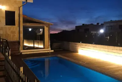 Image de Vacaciones Perfectas en Chalet con Piscina Privada