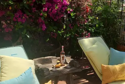 Image de Oasis 2 bedroom Marbella/Puertobanus. For families, couples & friends