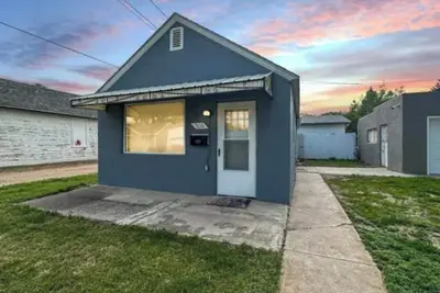 Image de Cozy bungalow with 1 bedroom and WiFi, Ac in Sterling,