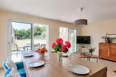 Image de À 1km de la plage, maison en pierres pour 6