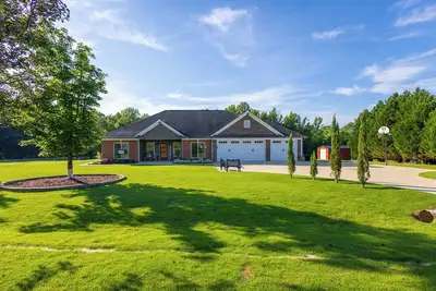 Image de Luxury Serene Getaway w/Sparkling Pool near Ft. Moore & Callaway Gardens