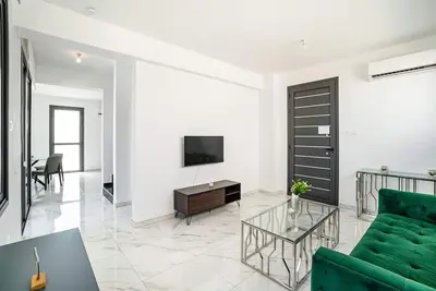 Image de Villa Alassia 20 by Ezoria Villas