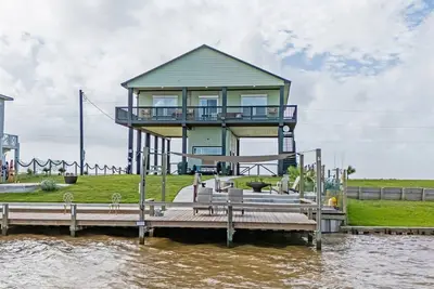 Image de Beautiful Icw Home in Sargent: Gulf Views, Fishing Haven, and Beach Bliss