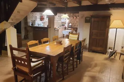 Image de Charmante maison ancienne et spacieuse Ă Berric