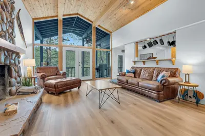 Image de Cozy Urban Cabin Retreat in Flagstaff