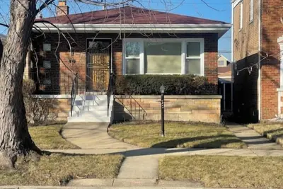 Image de 3-bedroom house in cool Chicago with WiFi, Ac