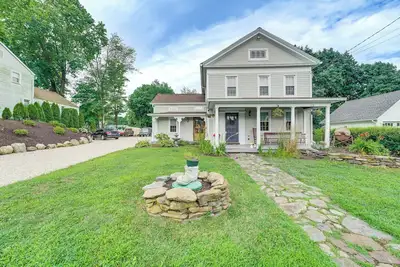 Image de Walk to Memorial Park: Pet-Friendly Bethlehem Home