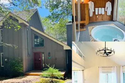 Image de Newly Remodeled Townhome In Jack Frost - Hot Tub - Game Room