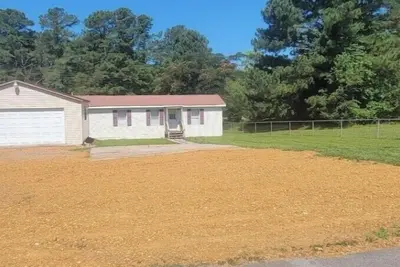 Image de Cozy Bass Cabin