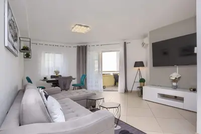 Image de Superbe appartement à Stinjan avec WiFi