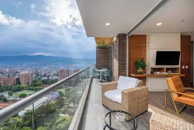 Image de - ¡ Stunning Skyline View of El Poblado! -