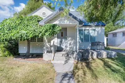 Image de Aunt Mary's House 2-bedroom house with WiFi and window Ac in delightful Rigby