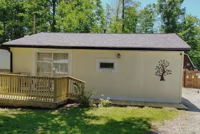 Making Memories Cottage Gotl - Charming 2-bedroom cottage with WiFi and Ac