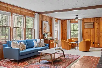 Image de Cottage-Core 5br Retreat — 10% Week / 15% Month