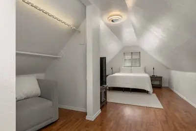 Image de The Henhouse: Close to Downtown