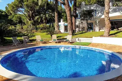 Image de Luxury Rental for Secluded Serenity in Algarve