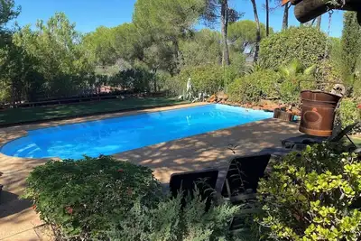 Image de Maison de vacances 'El Pueblo Apartamento L' avec vue sur les montagnes, piscine partagée