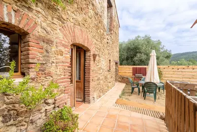 Image de Mas Vizern avec vue sur les montagnes, jardin privé, bain nordique et Wi-Fi