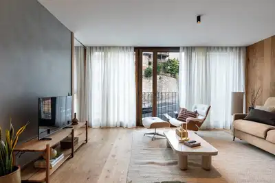 Image de Isard Homes by Select Rentals