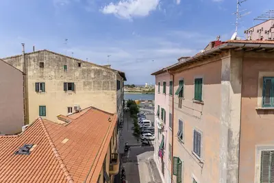 Livorno Lovely Sea View Apartment