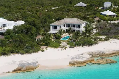 Image de Spacious Villa to Rent in Turks and Caicos