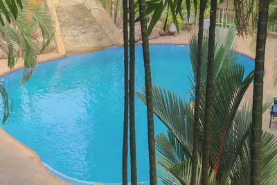 Image de 3-bedroom condo in delightful Accra Airport with WiFi, Ac