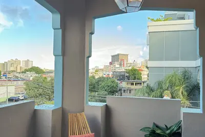 Image de New cozy & Spacious 5b, 2b, 1 parking close to Condado Beach