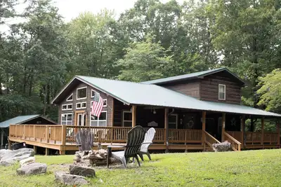 Image de Cabin with beautiful mountain and valley views