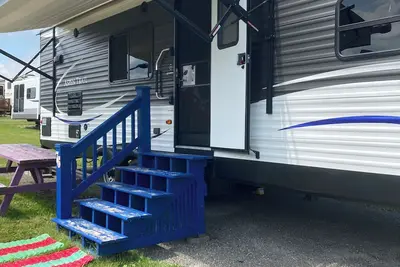 Image de Great couples trailer and can sleep up to 6