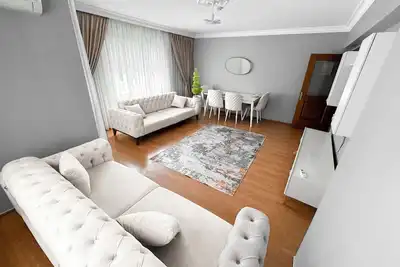 Image de 3-bedroom apartment in enchanting Istanbul with WiFi, with Full Air Conditioning