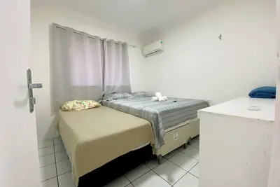 Apartamento no Decimo Oitavo Andar 1802 com Vista Para o mar