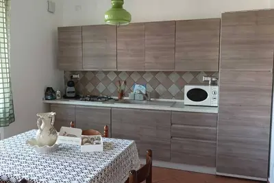 Image de Charming sea front apartment, with 2 bedrooms, Ac, kitchen, washing machine, wifi