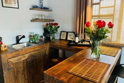 Image de Studio in Dt Rosarito gated parking 5mins PapasnBeer