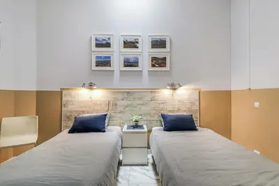 #4 Private Urban Room San Roque